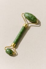 Natural Jade Facial Roller – Double-Ended Face Massage & Skincare Tool - Image 2